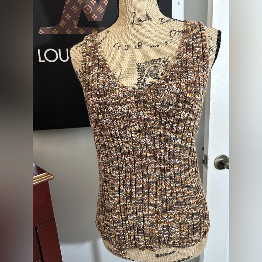 🆕 MINE Brown Sleeveless Top